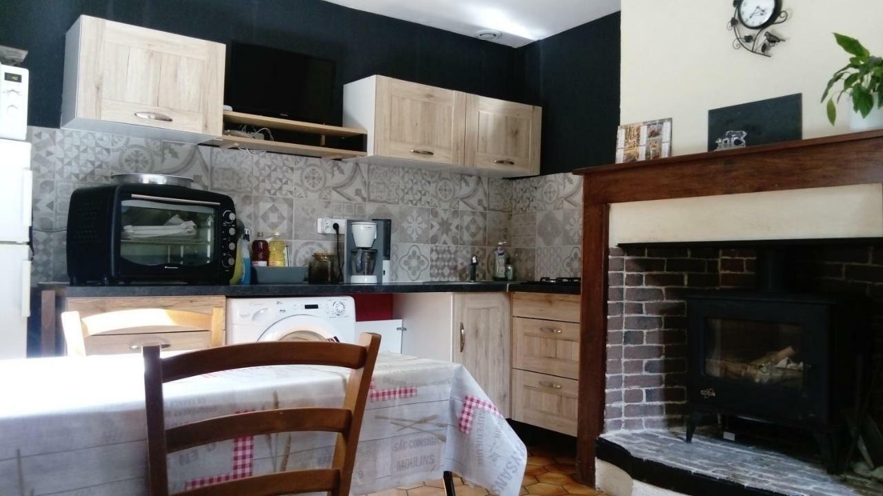 La Petite Maison Normande Ticheville Eksteriør bilde